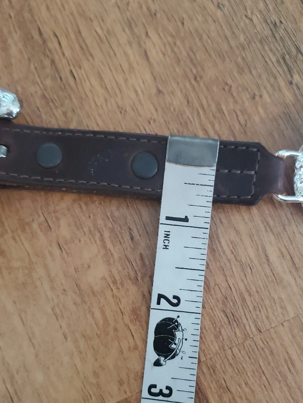 Tony Lama Vintage Heavyweight Silver Concho Brown Leather Belt - Women Size 30
